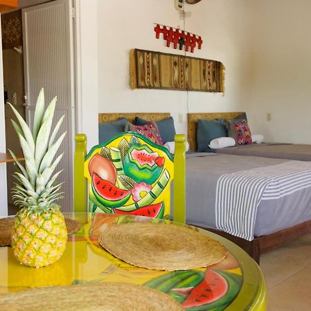 Lalora Hotel & Villas San Patricio Melaque Exterior photo